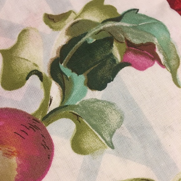 Vintage WC Designs garden oblong tablecloth - Picture 12 of 13